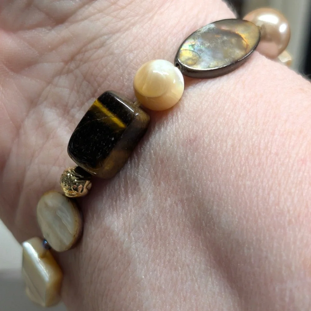 Vintage Tiger Eye Mother of Pearl‎ Stretch Bracelet Brown Earthy Beaded Beads
